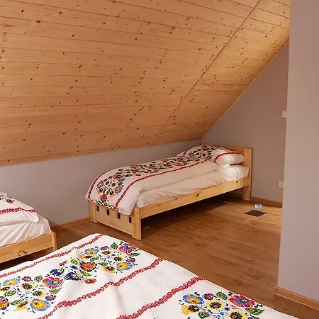 شاليه W Beskidach زارجيتشه