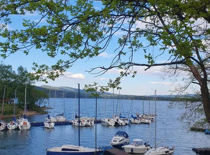 בקתה W Beskidach זאז'צ'ה