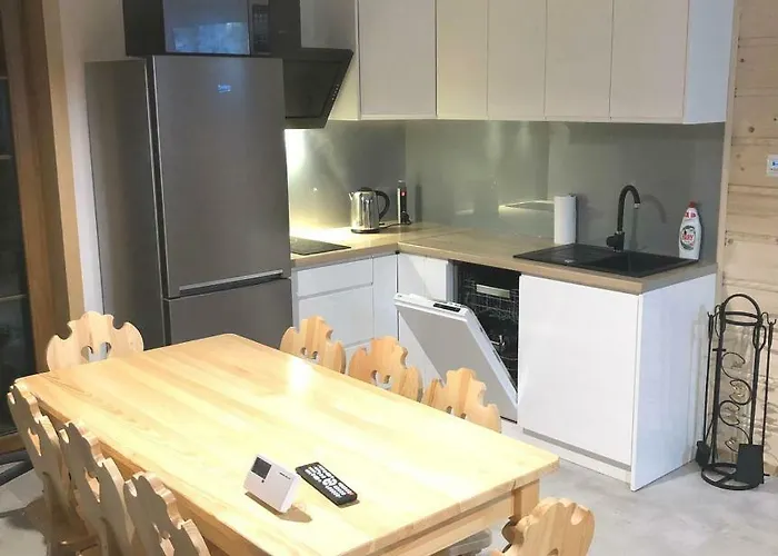 W Beskidach בקתה *