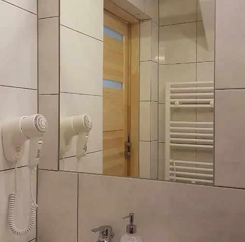 בקתה W Beskidach *